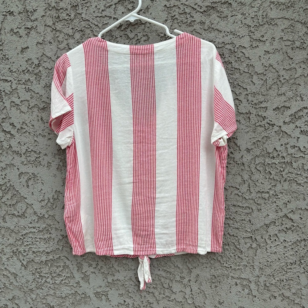 ROXY Striped Front Tie Short Sleeved V Neck Button Down Top - Picture 5 of 5
